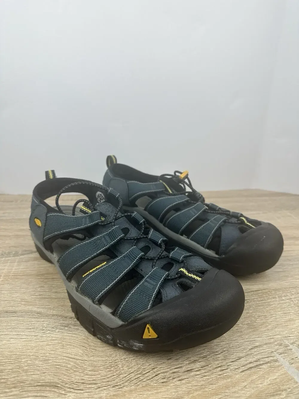 KEEN Newport H2 Sport Sandals Men’s Blue Waterproof Hiking Trail Size 11.5